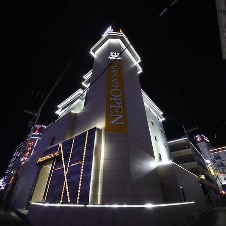 Avenue Hotel Jeonju Exterior photo
