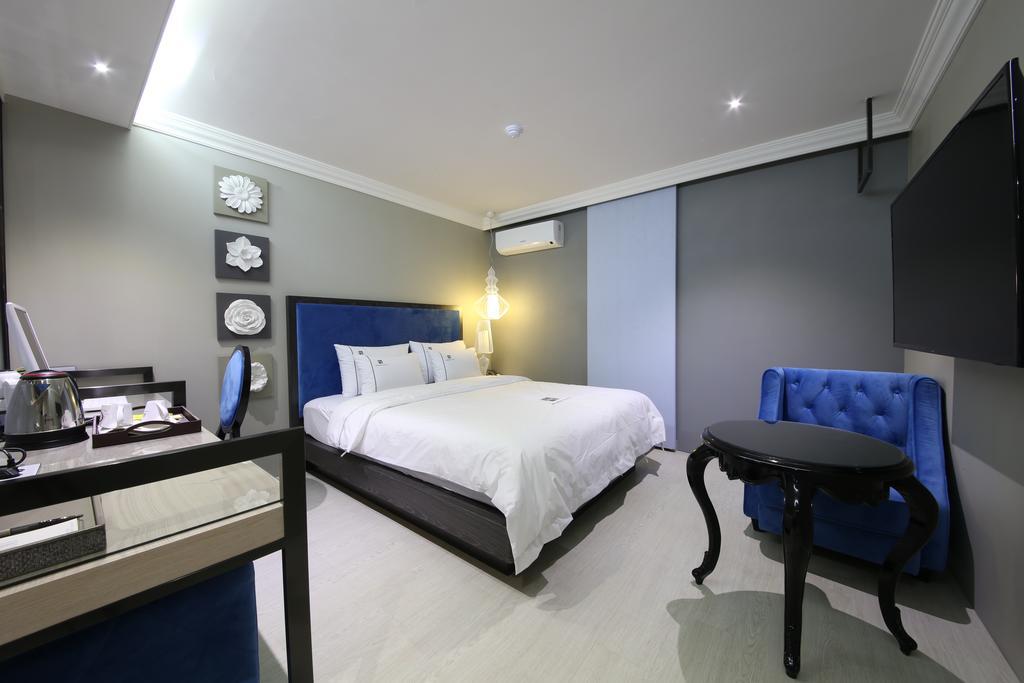 Avenue Hotel Jeonju Exterior photo