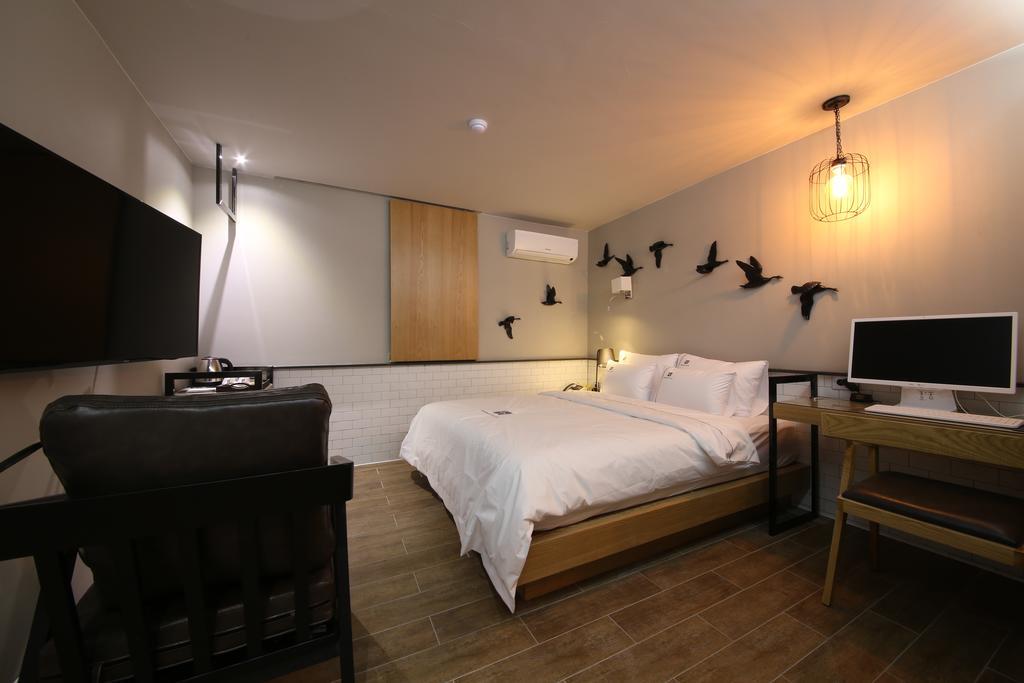Avenue Hotel Jeonju Exterior photo