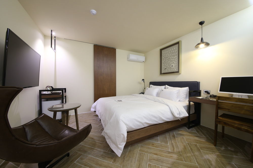 Avenue Hotel Jeonju Exterior photo